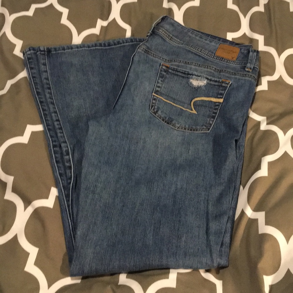 AE ORIGINAL BOOT JEANS 14R.